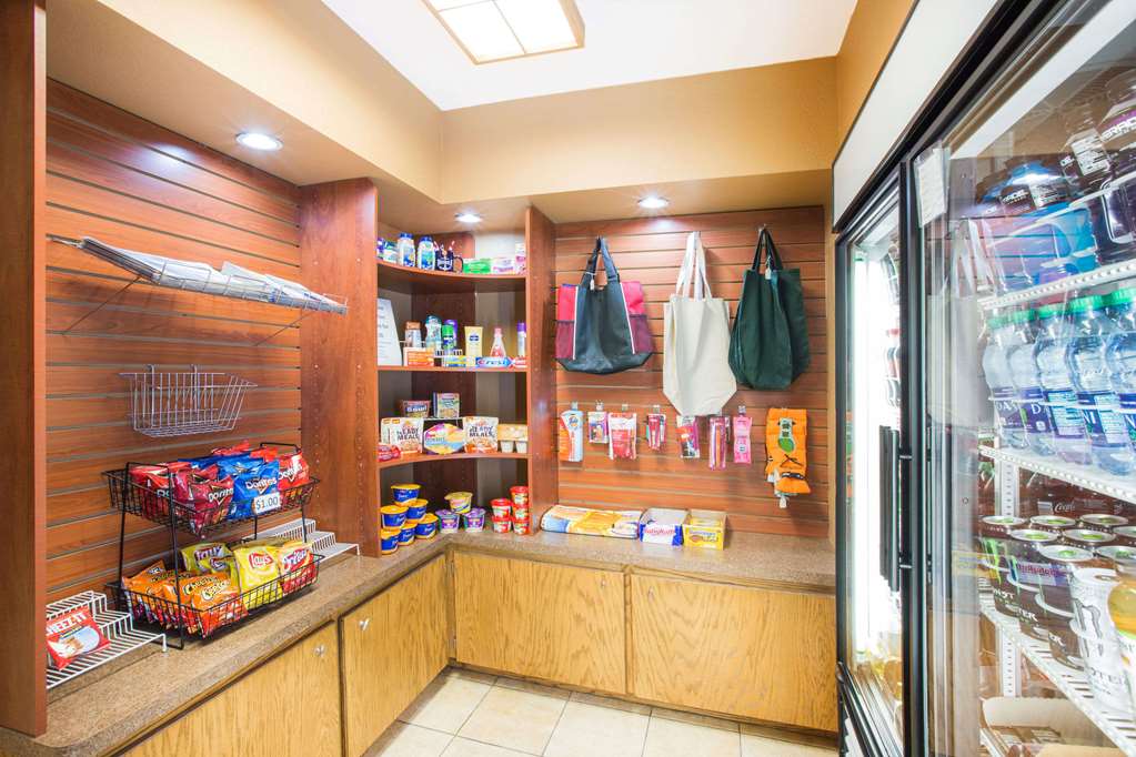 Ramada Spirit Lake/Okoboji - thumb 15