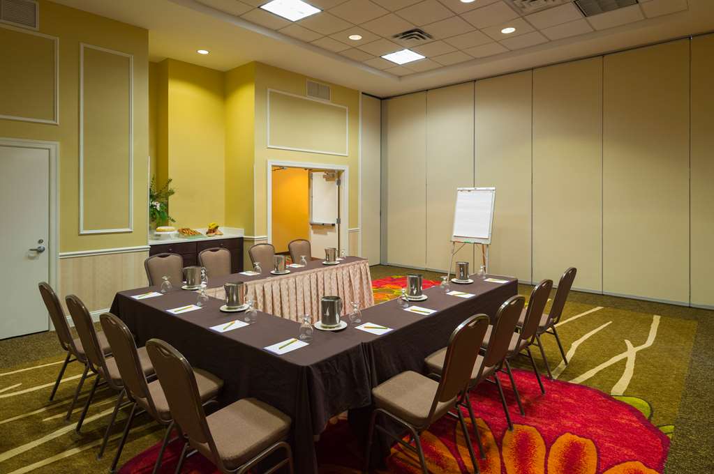 Hilton Garden Inn Edison/Raritan Center - thumb 11