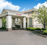 Quality Inn Edison - Accommodation Ohio