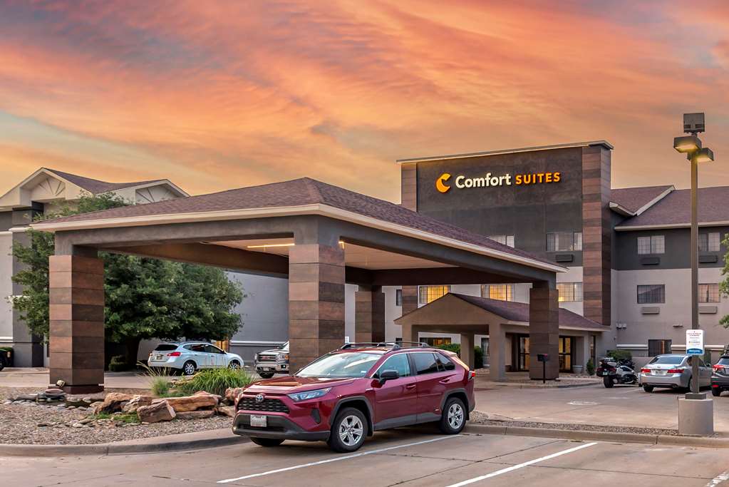 Comfort Suites Clovis - thumb 3