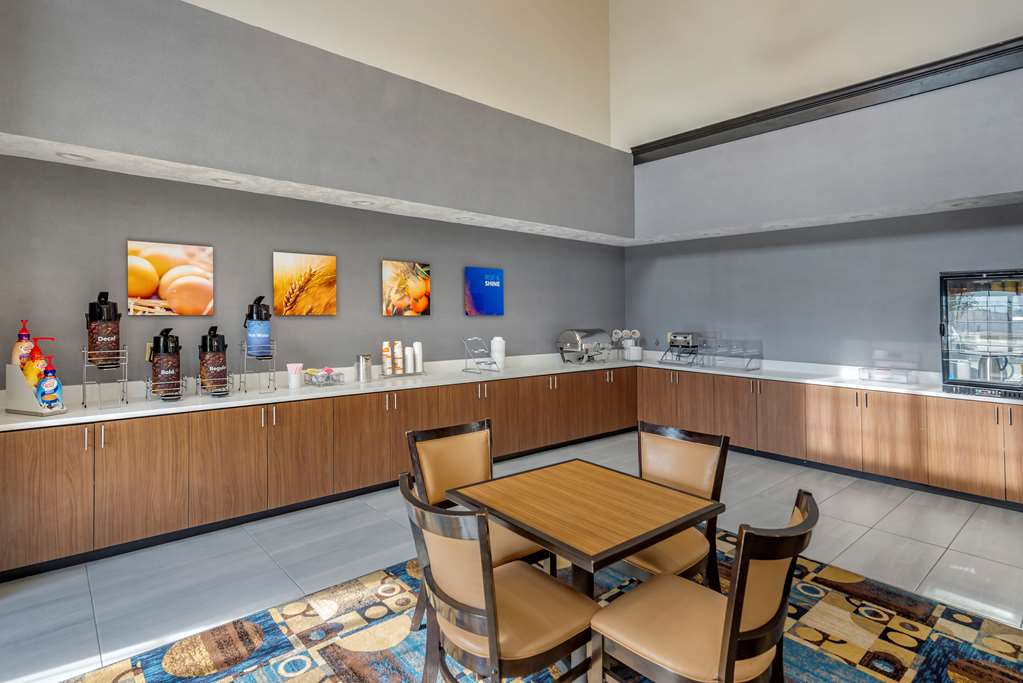 Comfort Suites Clovis - thumb 6