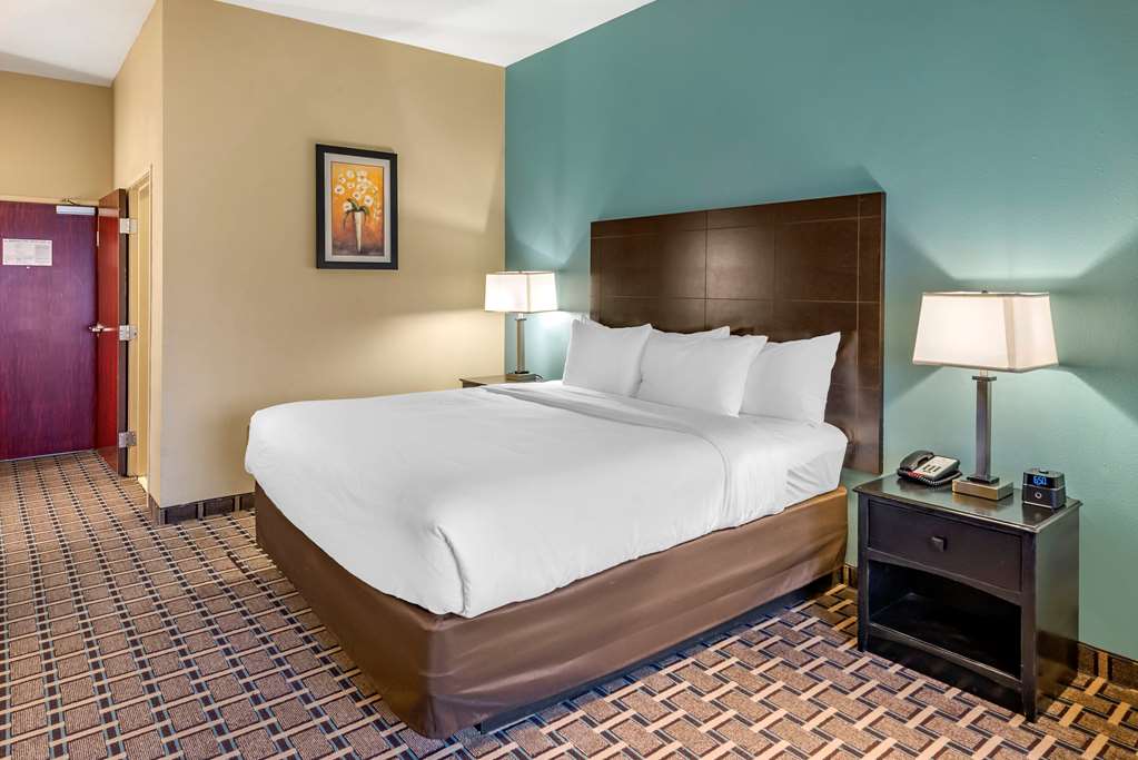 Comfort Suites Clovis - thumb 9