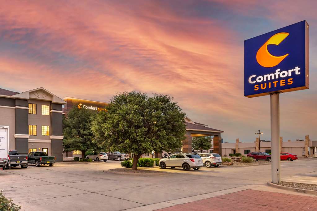 Comfort Suites Clovis - thumb 17