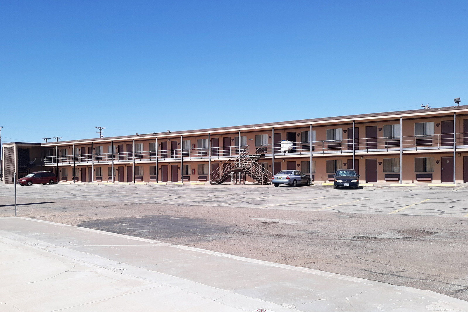 OYO Hotel Kings At Clovis - thumb 1