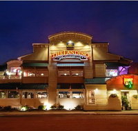 Landing Hotel - Accommodation Ohio