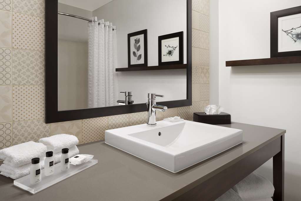 Country Inn & Suites Columbus Airport - thumb 4