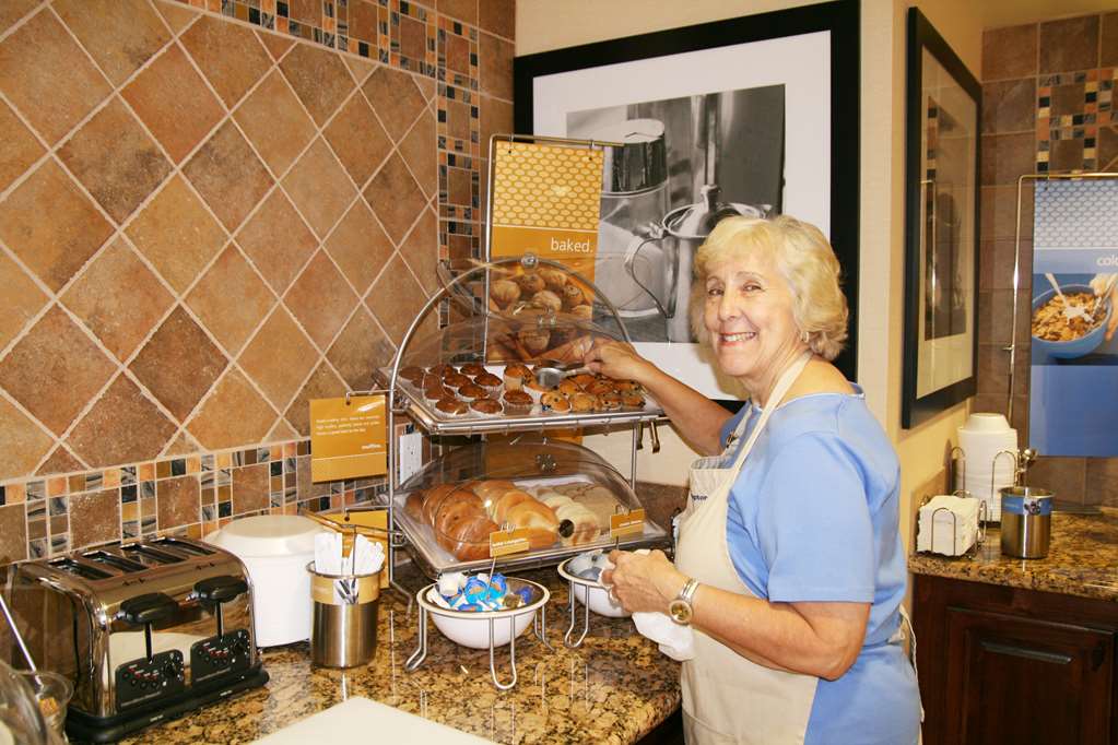 Hampton Inn & Suites Altus - thumb 13