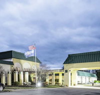 Ramada by Wyndham Indiana PA - Accommodation Ohio