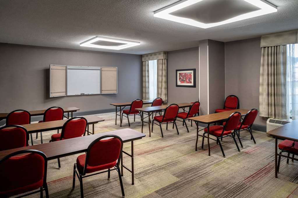 Hampton Inn Charleston Civic Center - thumb 11