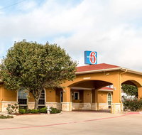Motel 6 Alvarado - Accommodation Ohio