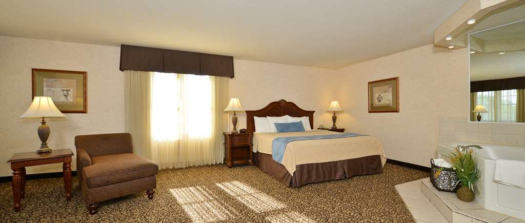 Best Western Plus Steeplegate Inn - thumb 12