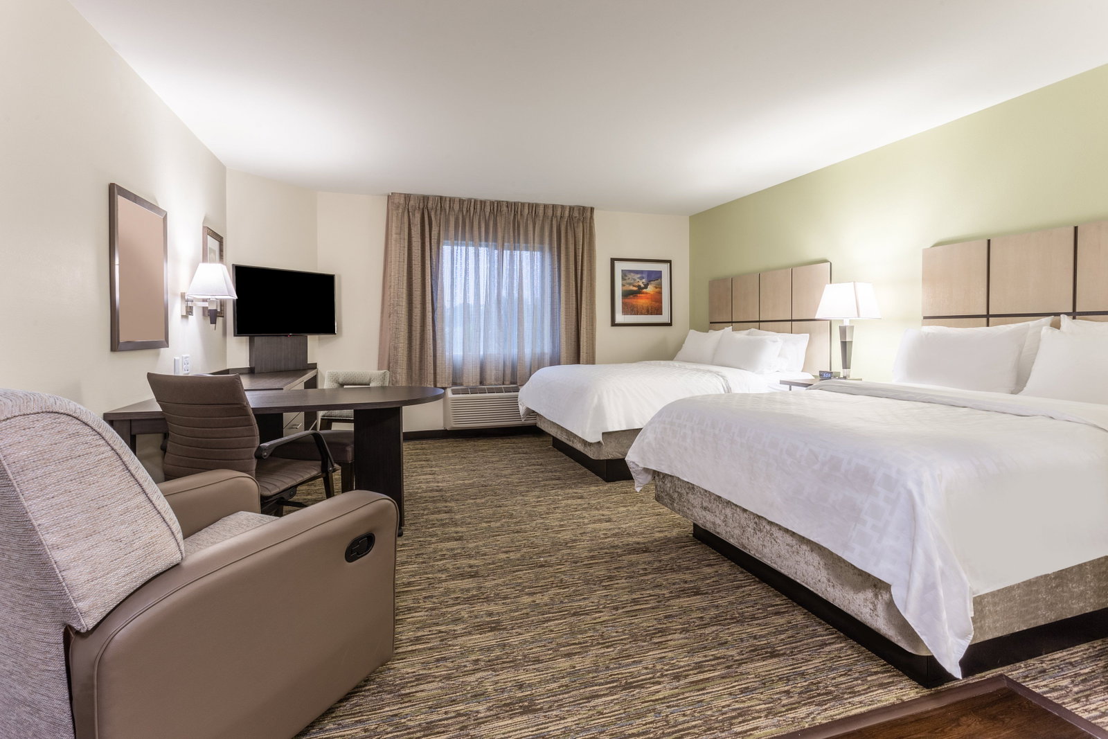 Candlewood Suites Davenport - thumb 6