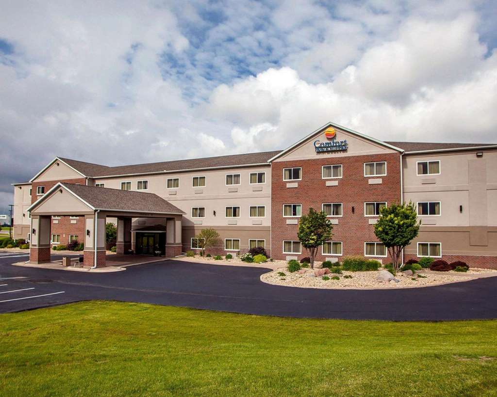 Comfort Inn & Suites - thumb 1