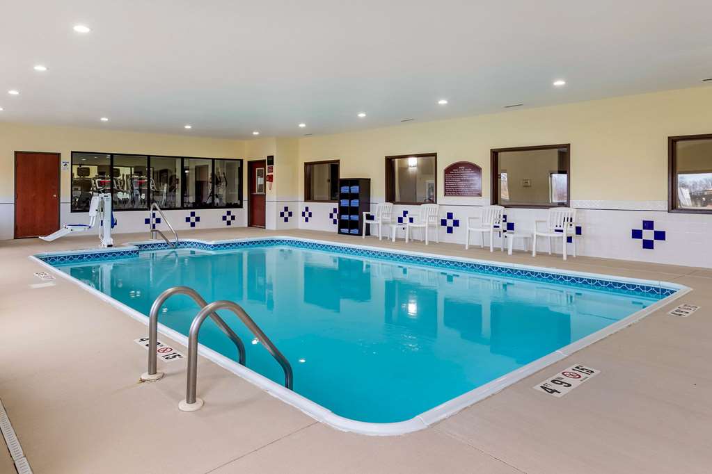 Comfort Inn & Suites - thumb 8