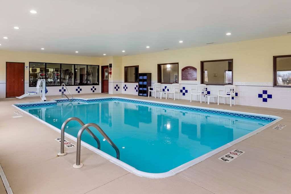 Comfort Inn & Suites - thumb 9