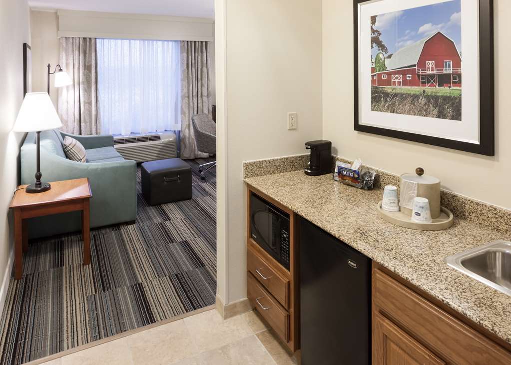 Hampton Inn & Suites Davenport - thumb 16