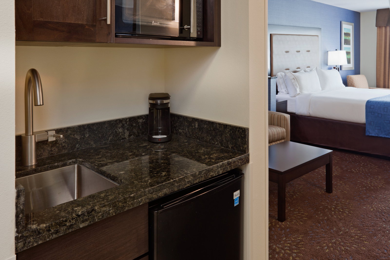 Holiday Inn Express & Suites North - thumb 12