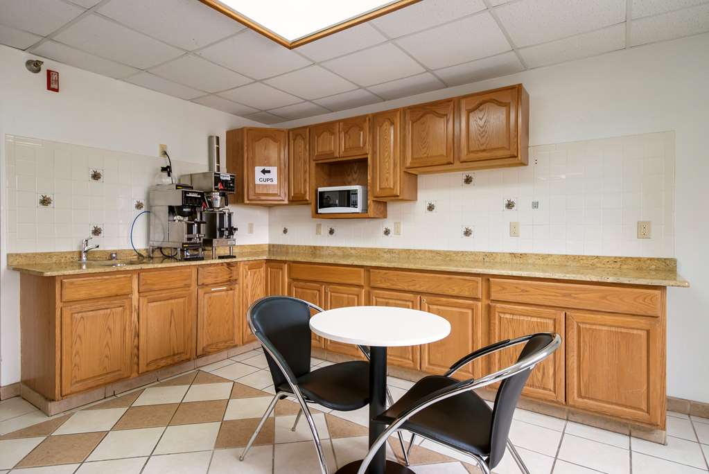 Motel 6 Davenport - thumb 6
