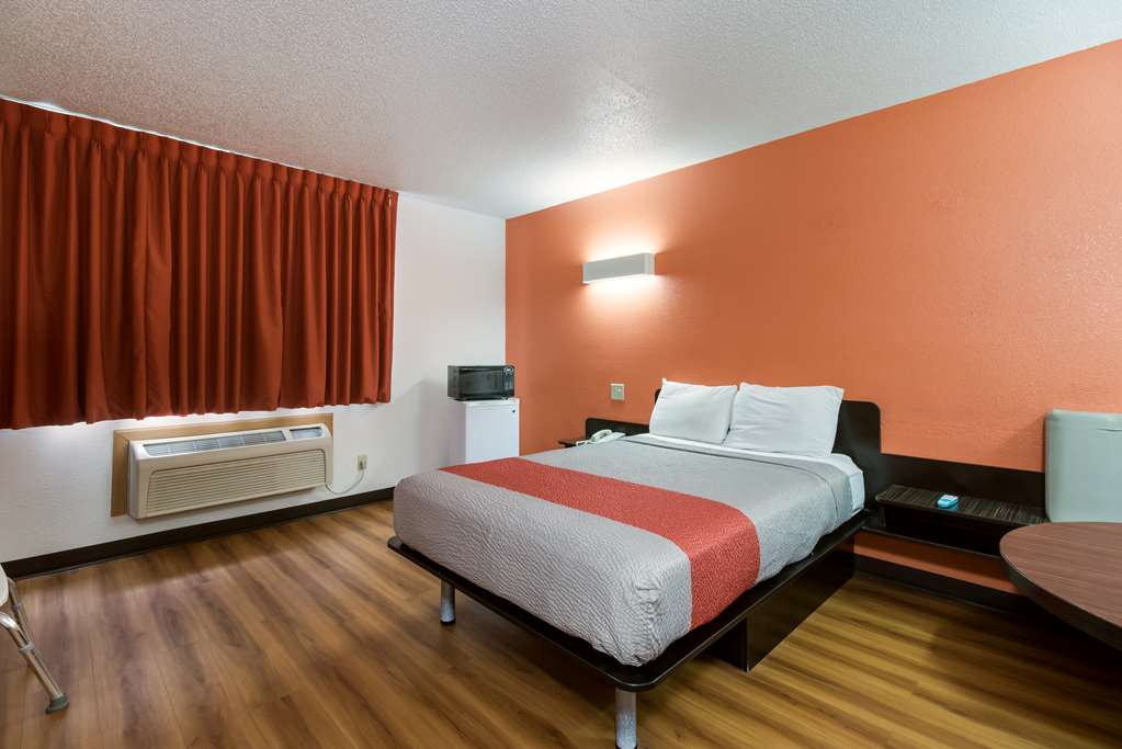 Motel 6 Davenport - thumb 9