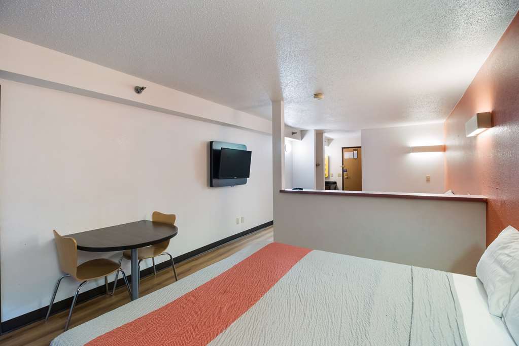 Motel 6 Davenport - thumb 11