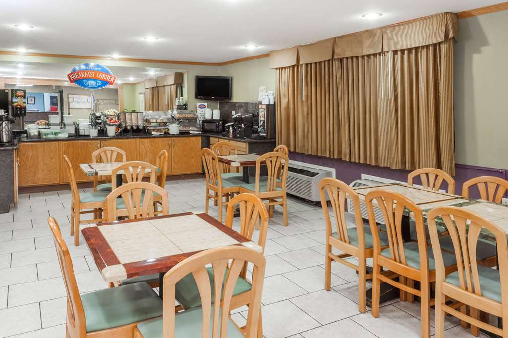 Baymont Inn & Suites Decatur - thumb 15