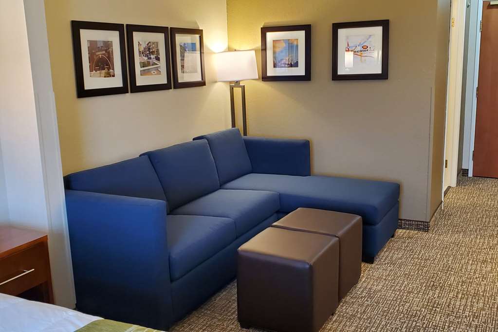 Comfort Inn & Suites Decatur-Forsyth - thumb 3