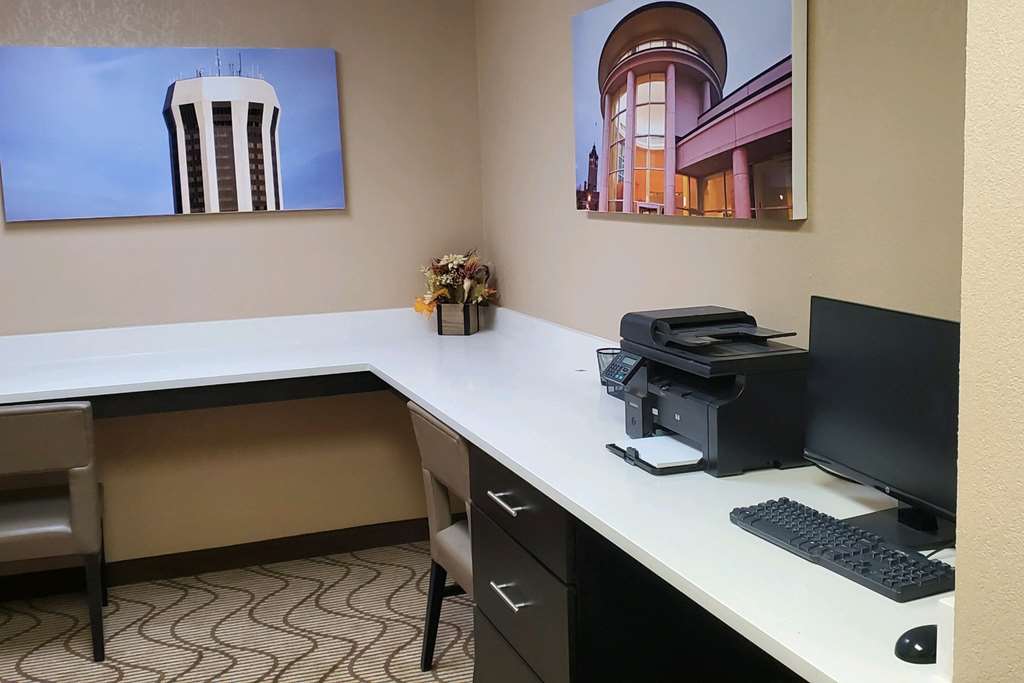 Comfort Inn & Suites Decatur-Forsyth - thumb 10
