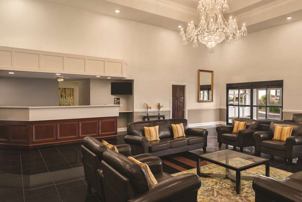 Radisson Htl & Conf Center Rockford - thumb 3