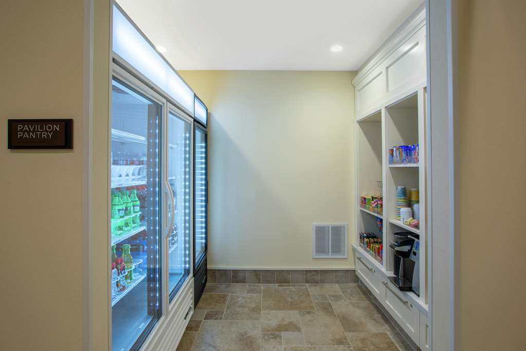 Hilton Garden Inn Olympia - thumb 14