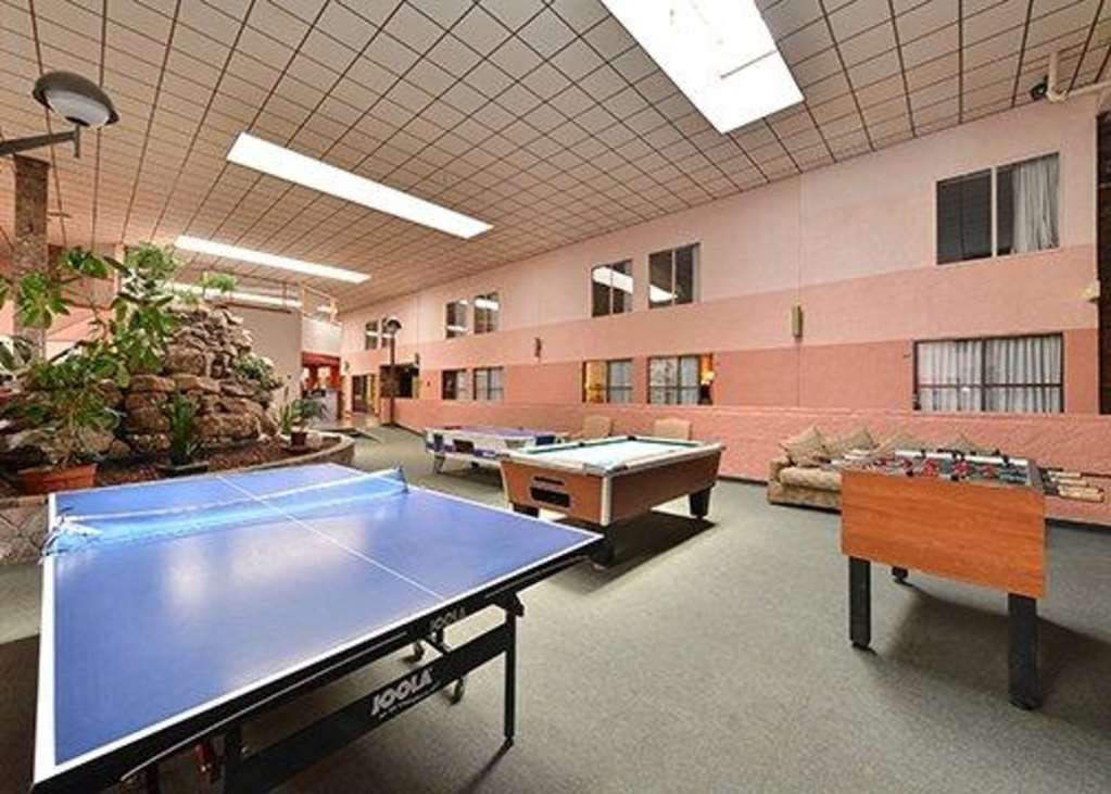 Rodeway Inn - thumb 16