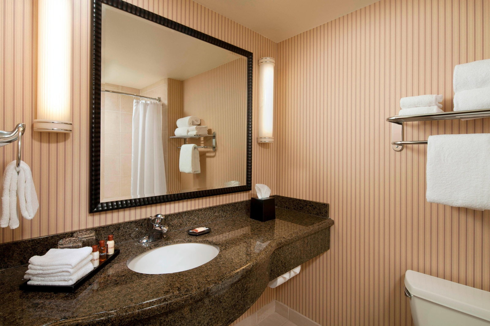 Sheraton Sonoma County - Petaluma - thumb 2