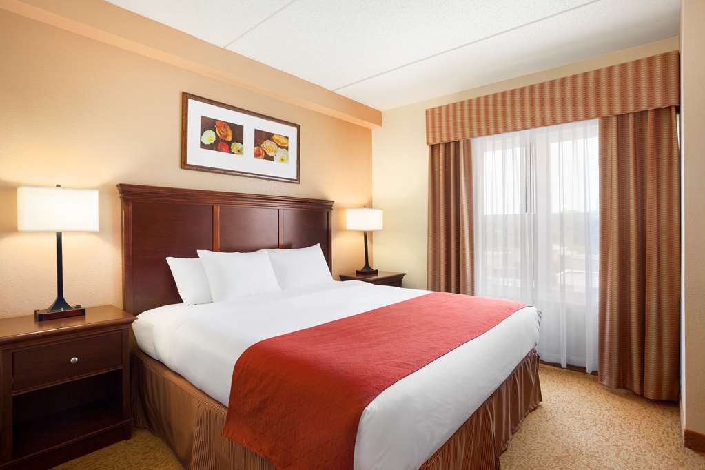 Country Inn & Suites Lexington Park - thumb 8