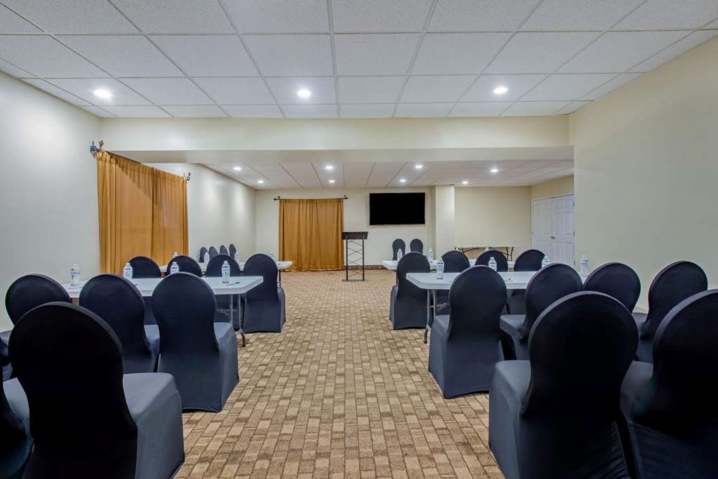 La Quinta Inn & Suites Lexington Park - thumb 8