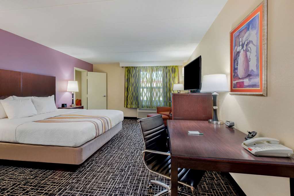 La Quinta Inn & Suites Lexington Park - thumb 9