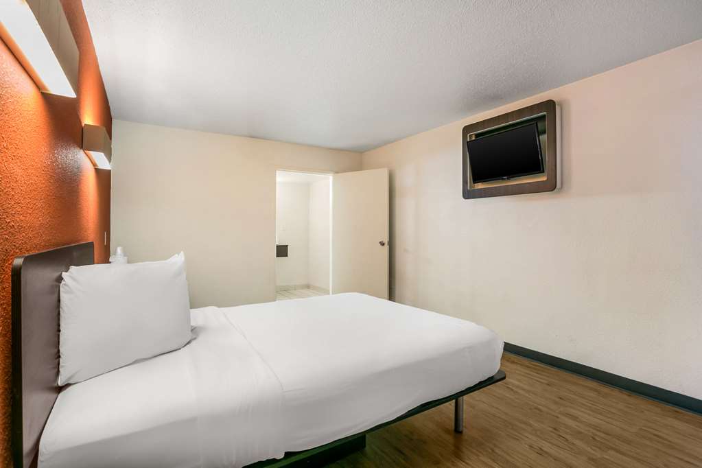Rodeway Inn Baltimore-Inner Harbor South - thumb 12
