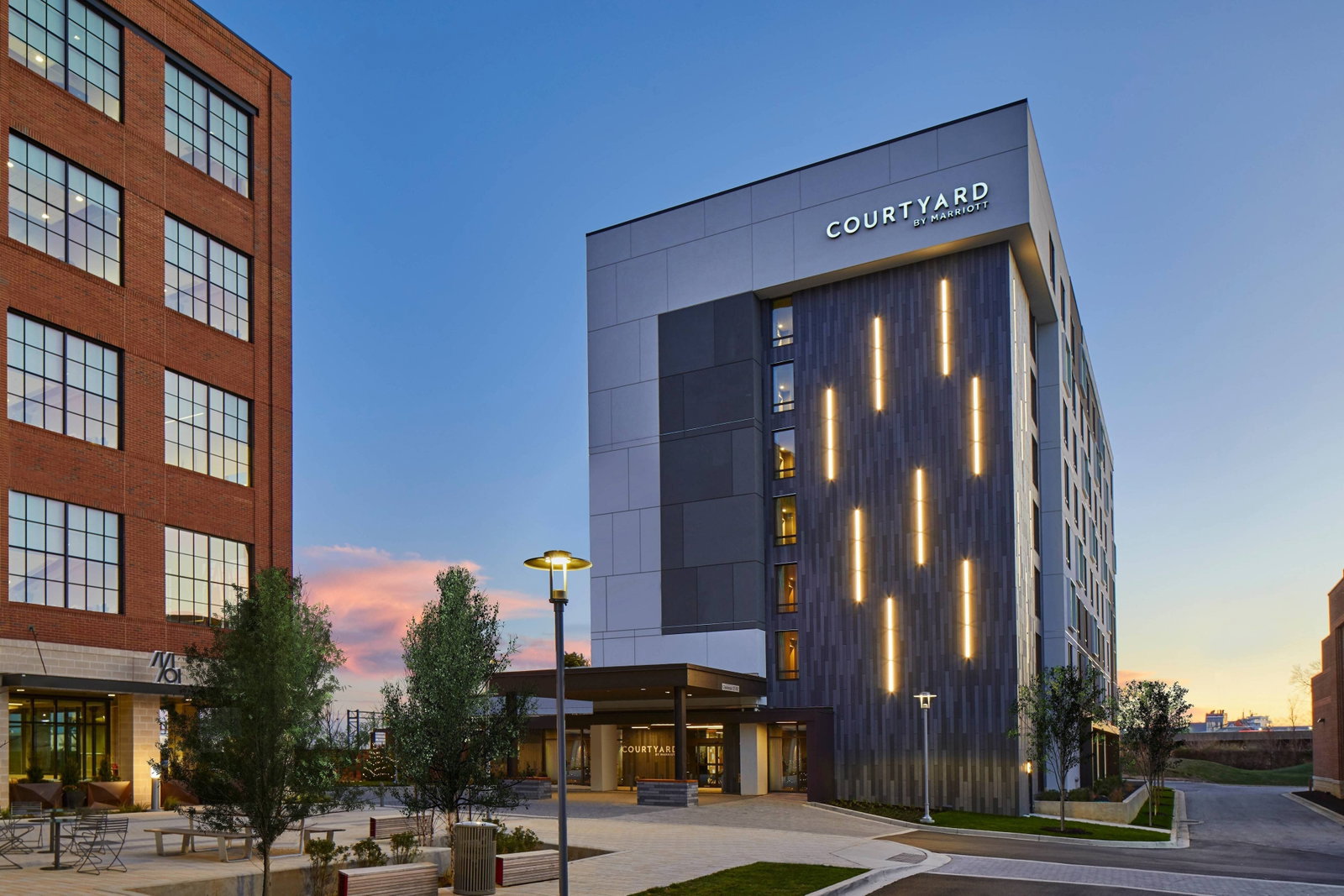Courtyard Baltimore Downtown/McHenry Row - thumb 0