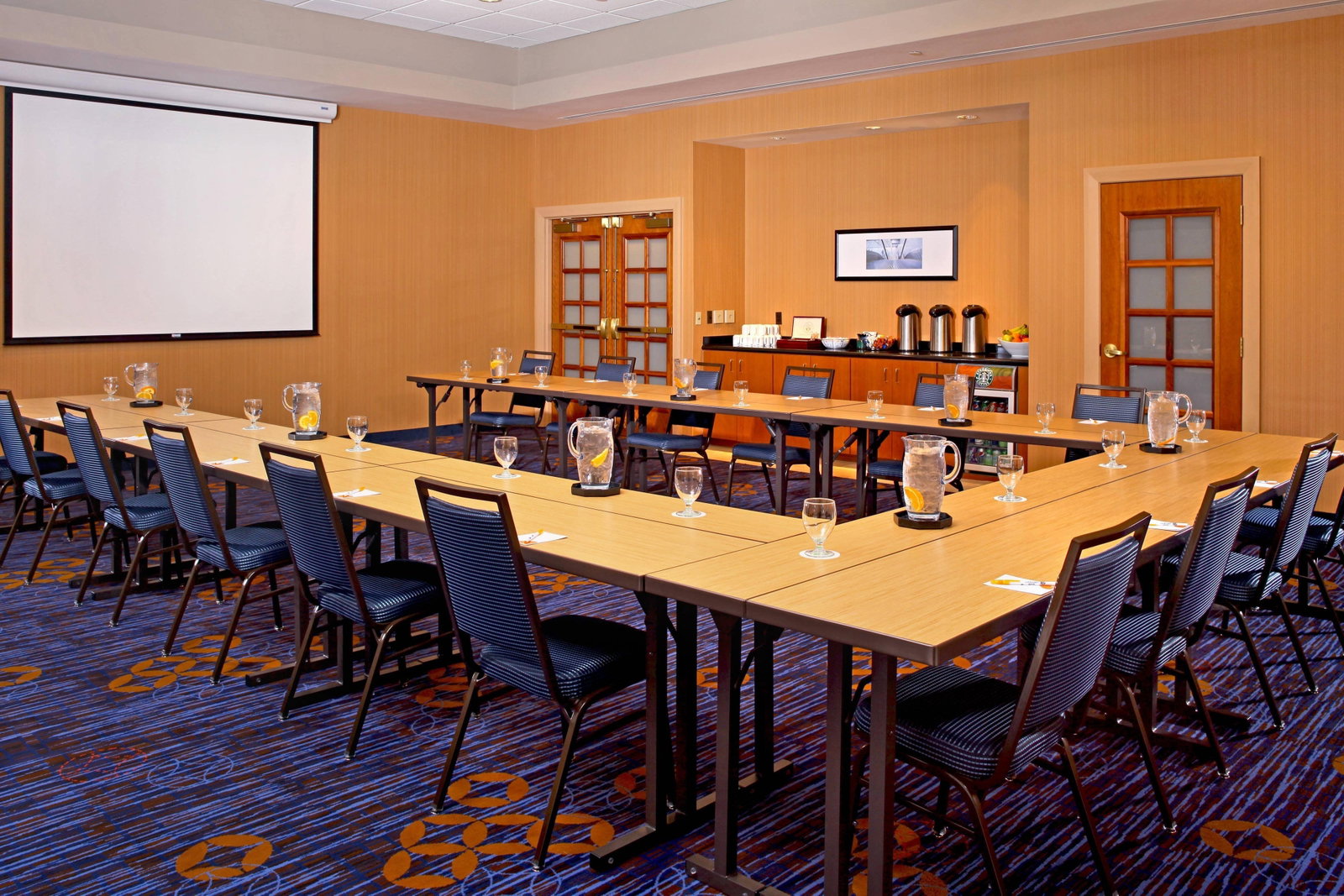Courtyard By Marriott Inner Harbor - thumb 8