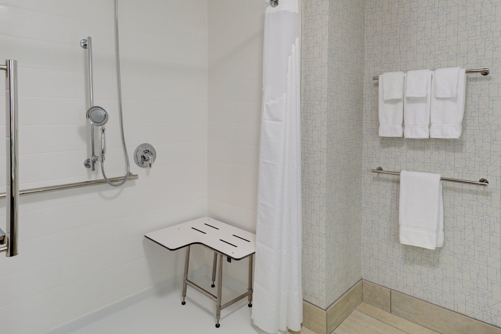 Holiday Inn Express & Suites King George - thumb 4