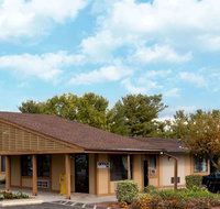 Knights Inn Martinsburg - Accommodation Ohio