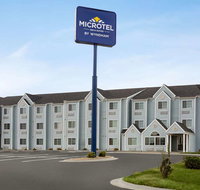 Microtel Inn  Suites by Wyndham Lincoln - Accommodation Ohio