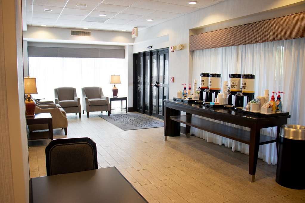 Hampton Inn University - thumb 13