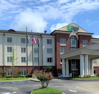 Holiday Inn Express  Suites Tuscaloosa- - Accommodation Ohio