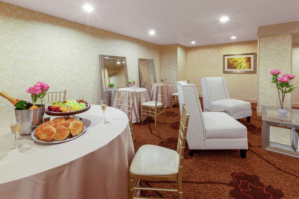 Hilton Garden Inn University Place - thumb 10