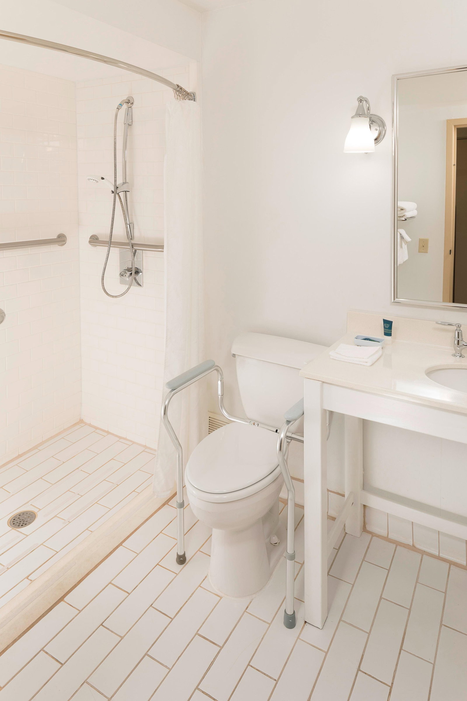 Four Points Asheville Downtown - thumb 10