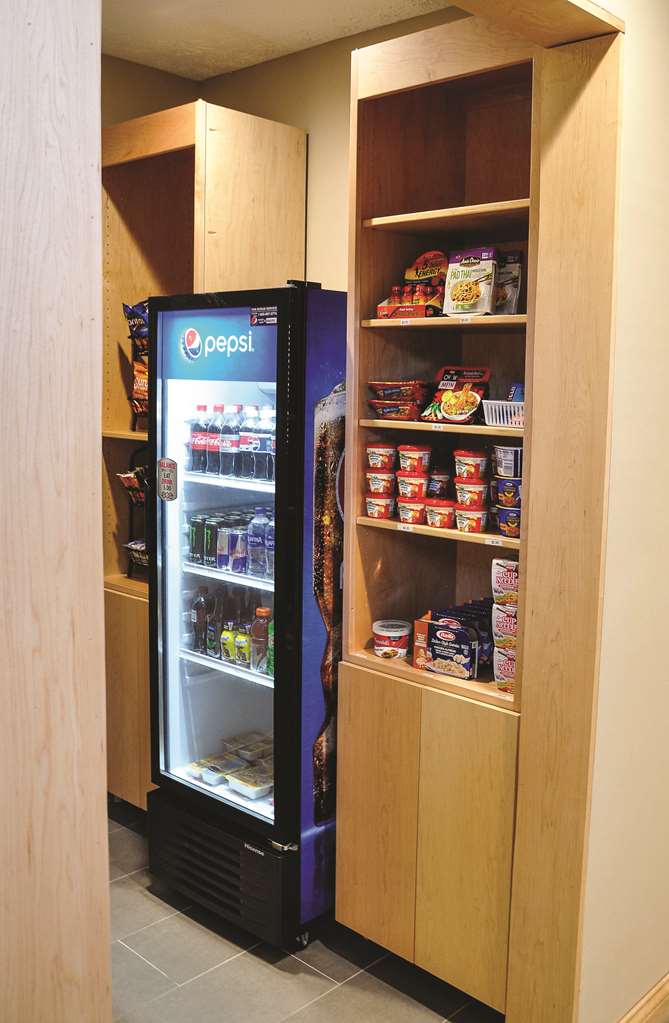 Country Inn & Suites Fairborn South - thumb 16