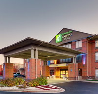 Holiday Inn Express  Suites - Accommodation Ohio
