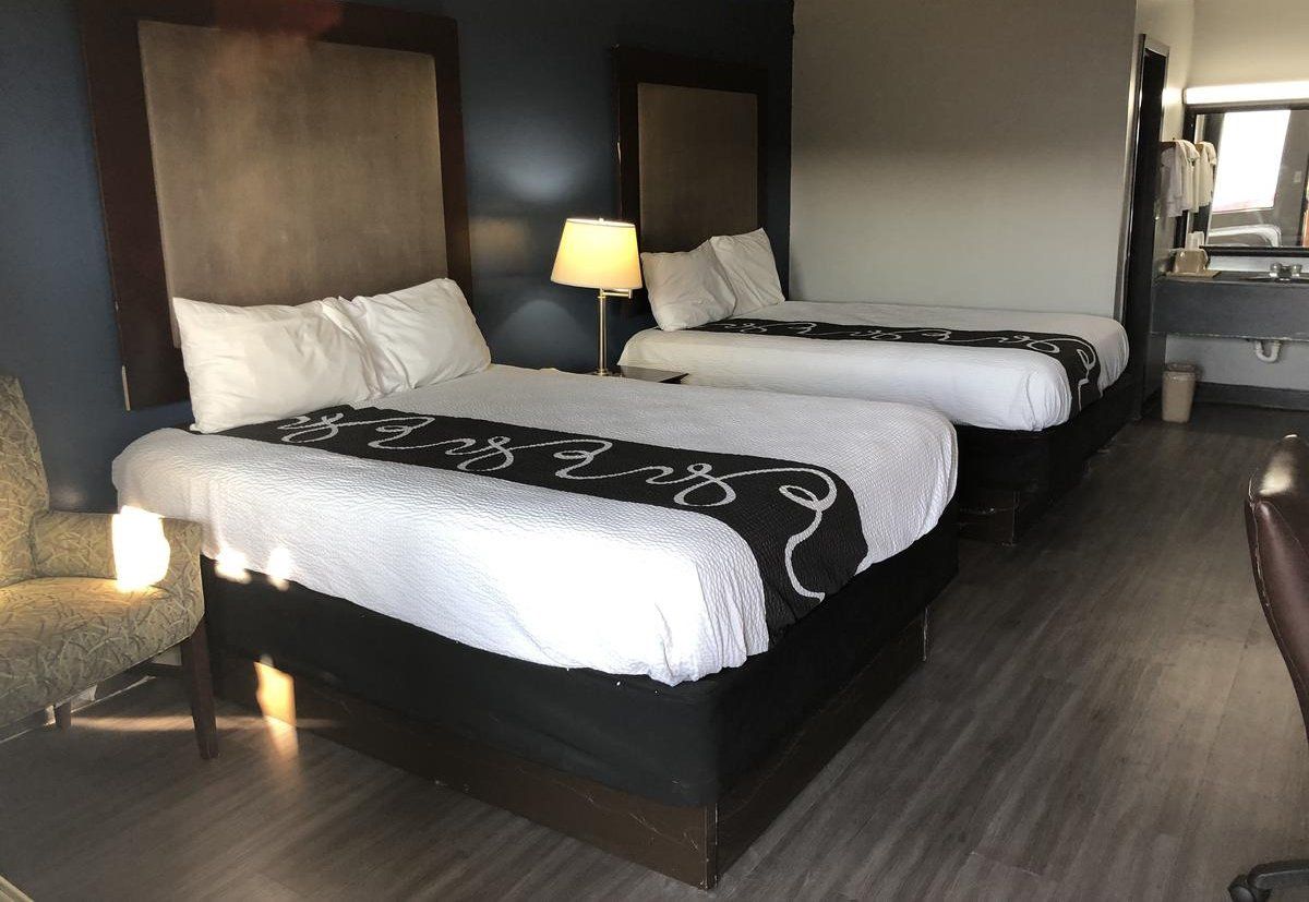 Scottish Inn - thumb 1