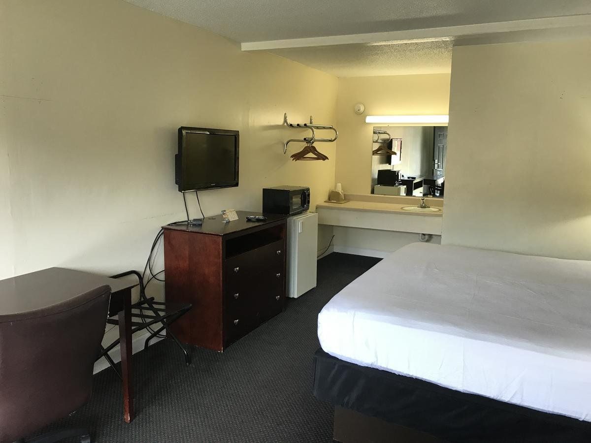 Scottish Inn - thumb 8