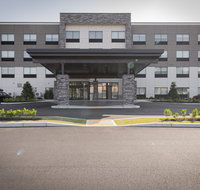 Holiday Inn Express/Suites Randolph - Accommodation Ohio