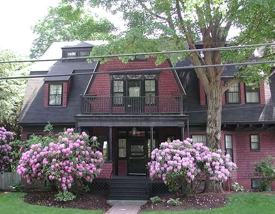 Concord's Colonial Inn - thumb 2